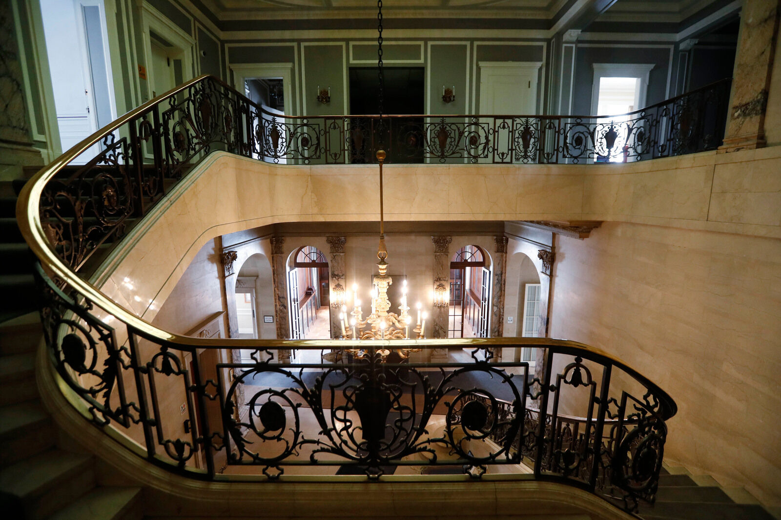 Upstairs staircase